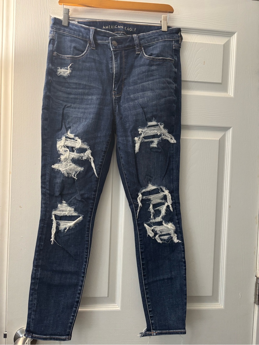 American Eagle Dark Wash Stretch Jeans - Navy Blue